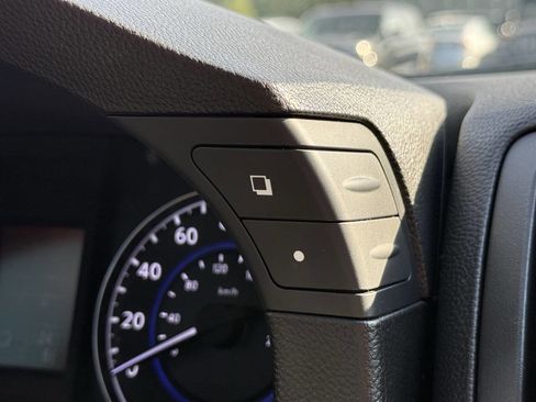 Used 2014 INFINITI Q60 AWD Coupe w/ Premium Package image 32