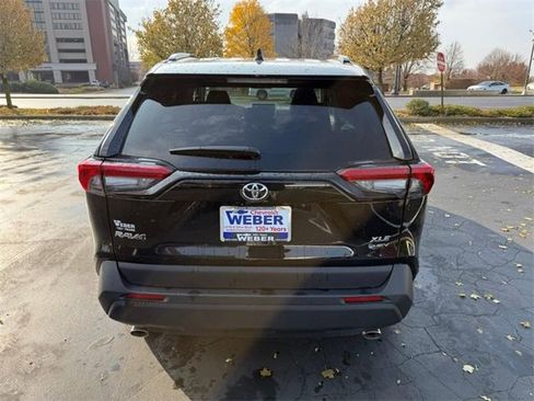 Used 2025 Toyota RAV4 XLE image 7