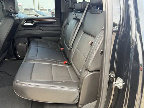 Used 2025 GMC Sierra 2500 Denali AWD/4WD image 24
