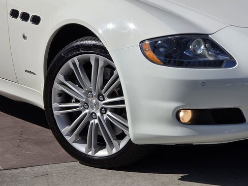 Used 2011 Maserati Quattroporte S image 5