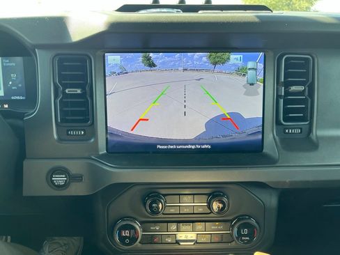 Used 2024 Ford Bronco Big Bend AWD/4WD image 13