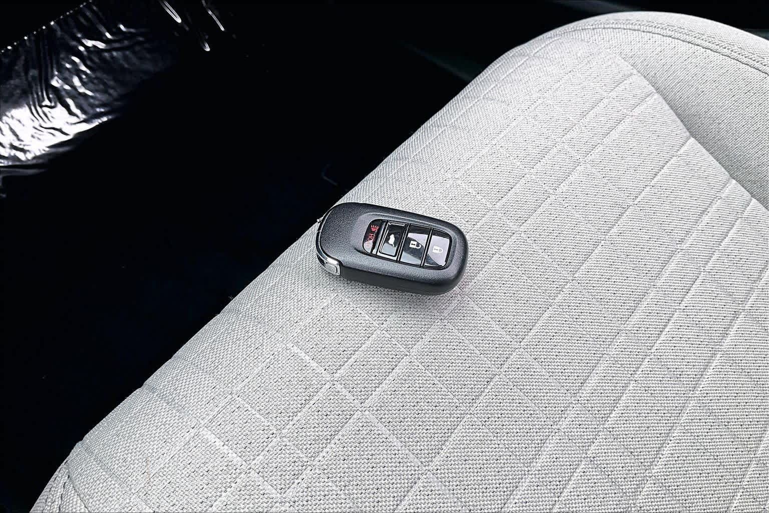 Used 2026 Honda HR-V LX image 13