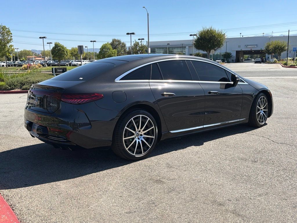 Used 2023 Mercedes-Benz EQS 580 4MATIC Sedan image 7