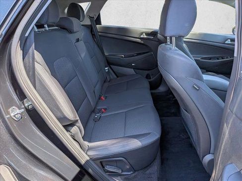 Used 2020 Hyundai Tucson Sport FWD image 19