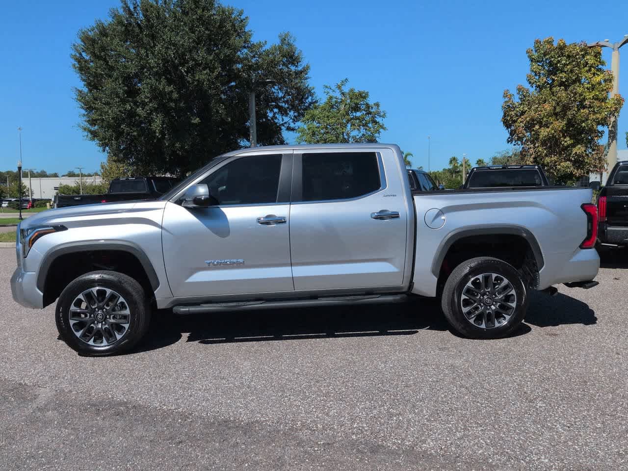 Certified 2026 Toyota Tundra Limited AWD/4WD image 3