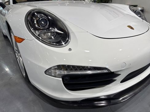 Used 2013 Porsche 911 Carrera 4S image 33