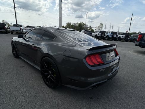 Used 2020 Ford Mustang GT Premium w/ Equipment Group 401A image 4
