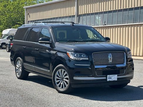Used 2024 Lincoln Navigator L 4WD image 48