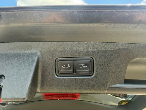 Used 2023 Kia Telluride EX AWD/4WD image 8