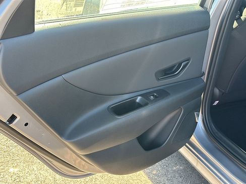 New 2025 Hyundai Elantra Sport image 21