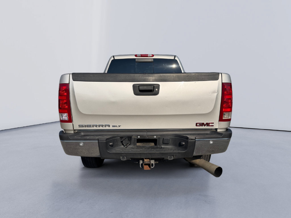 Used 2007 GMC Sierra 2500 SLT w/ Entertainment Package RWD image 4
