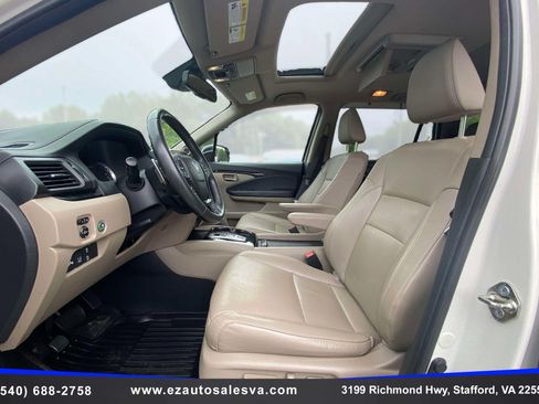 Used 2017 Honda Pilot Elite image 14