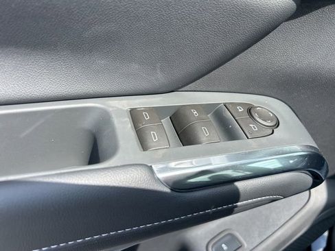 New 2026 Chevrolet Traverse LT FWD image 13