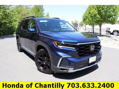 Used 2025 Honda Pilot Touring