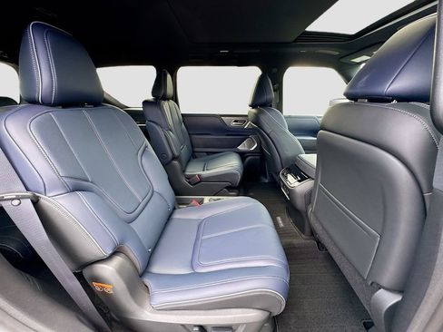 New 2026 INFINITI QX80 SPORT w/ Sport Exterior Package image 30