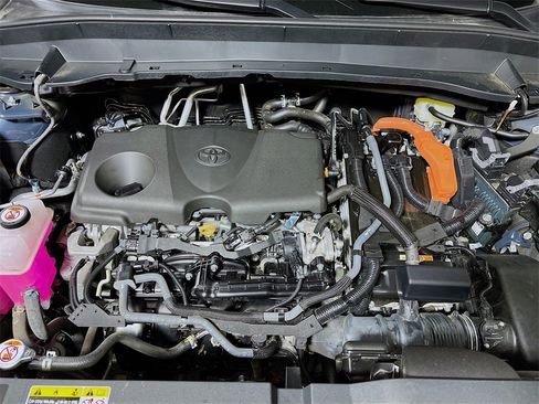 Certified 2024 Toyota Grand Highlander XLE image 28