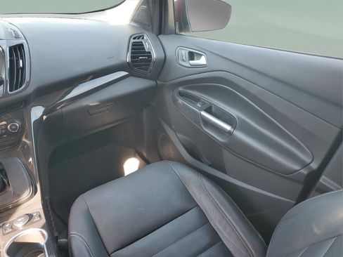 Used 2016 Ford Escape Titanium image 11