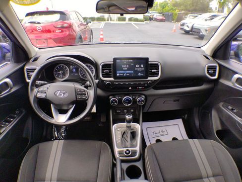 Used 2021 Hyundai Venue SEL FWD image 37