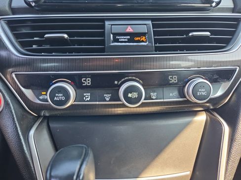 Used 2021 Honda Accord Sport image 22