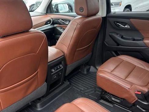 Used 2018 Chevrolet Traverse High Country AWD/4WD image 20