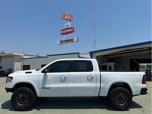 Used 2020 RAM 1500 Laramie w/ Off Road Group image 13