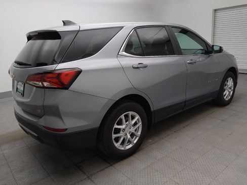 Used 2024 Chevrolet Equinox LT FWD image 10