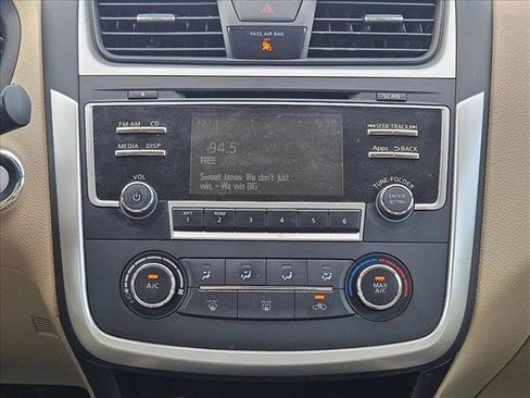 Used 2016 Nissan Altima 2.5 S w/ Power Driver Seat Package FWD image 16