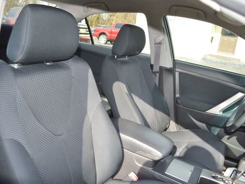 Used 2009 Toyota Camry XLE image 23