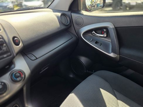 Used 2012 Toyota RAV4 Sport image 35