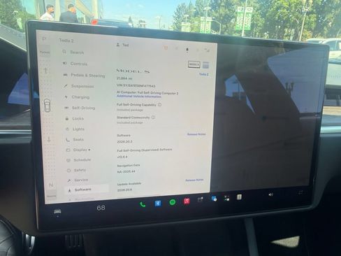 Used 2022 Tesla Model S AWD/4WD image 9