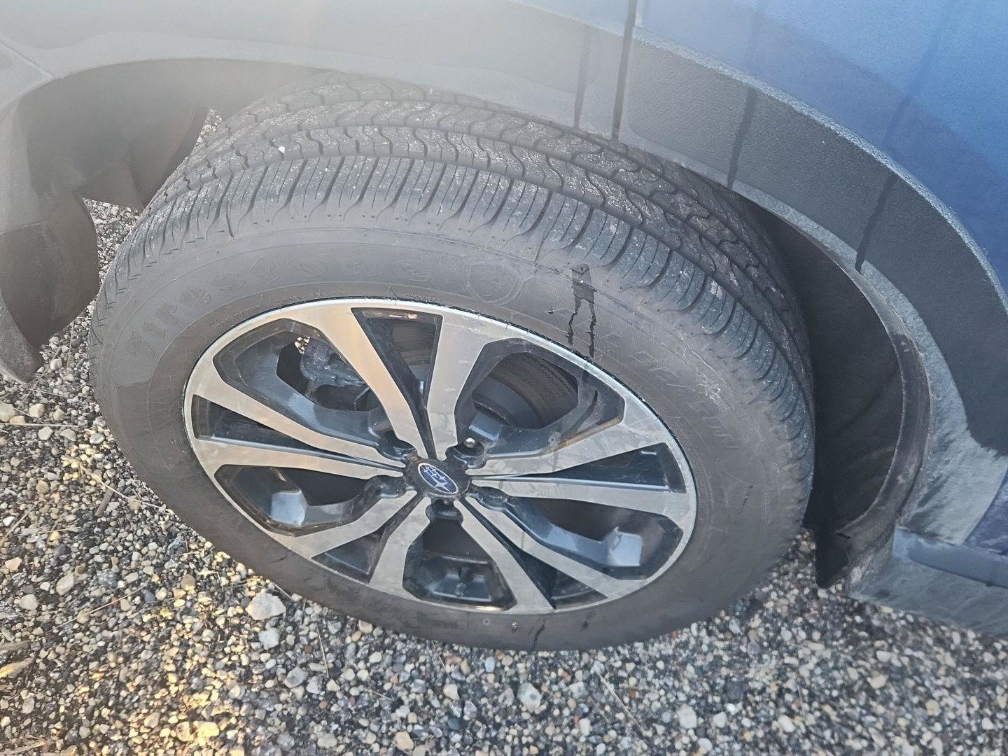 Used 2019 Subaru Forester Limited w/ Popular Package #3 AWD/4WD image 3