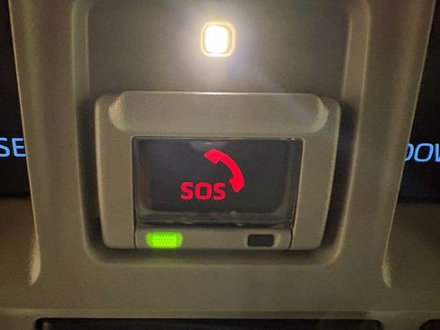 Certified 2022 Toyota Highlander Limited image 24