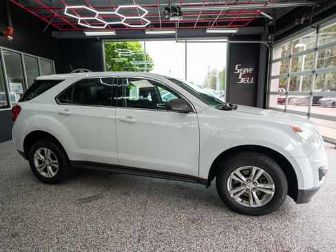 Used 2015 Chevrolet Equinox LS FWD image 5