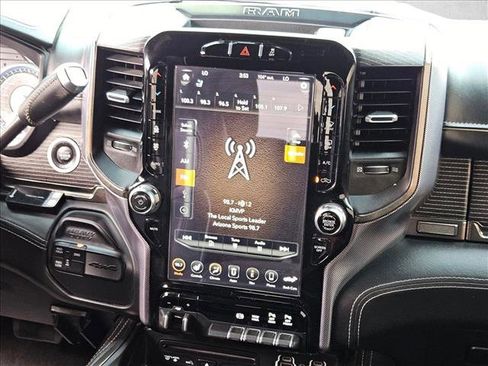 Used 2019 RAM 3500 Limited AWD/4WD image 17