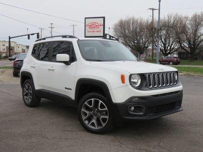 Used 2017 Jeep Renegade Latitude w/ Cold Weather Group