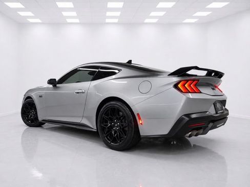 Used 2024 Ford Mustang GT Premium w/ GT Performance Package RWD image 7