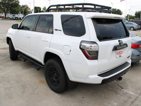 Used 2020 Toyota 4Runner TRD Pro AWD/4WD image 8