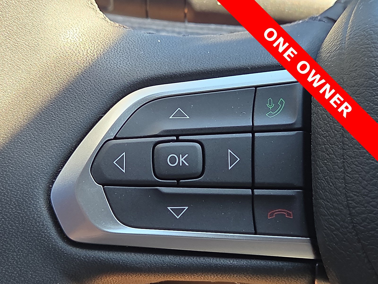 Used 2025 Jeep Compass Latitude w/ Convenience Group AWD/4WD image 21