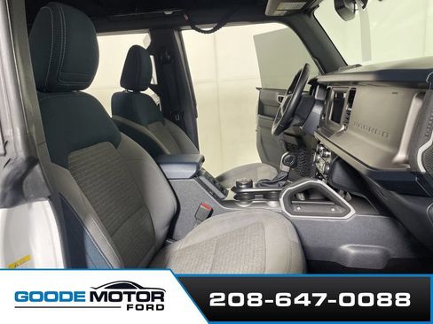 Used 2022 Ford Bronco Outer Banks AWD/4WD image 23