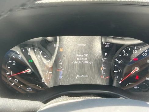 Used 2025 Jeep Compass Limited AWD/4WD image 17