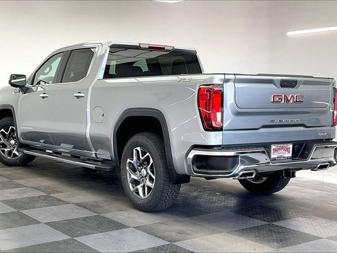 New 2026 GMC Sierra 1500 SLT w/ SLT Premium Package image 2