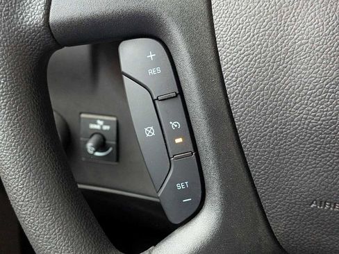 New 2024 Chevrolet Express 3500 w/ Power Convenience Package image 17