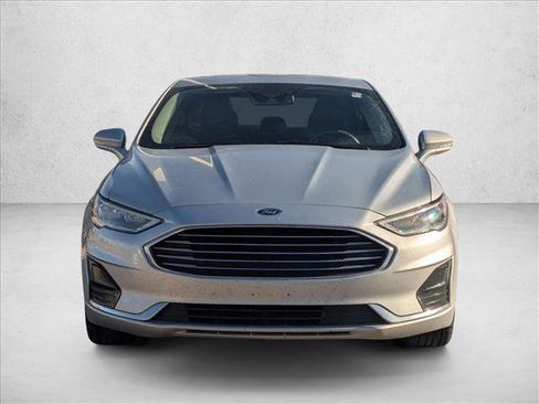 Used 2019 Ford Fusion SEL image 2