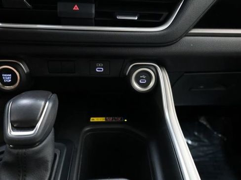 Used 2025 Toyota Grand Highlander FWD image 90