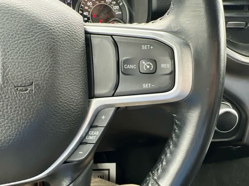 Used 2022 RAM 1500 Big Horn image 16