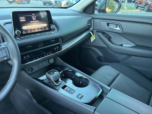 New 2026 Nissan Rogue SV image 22