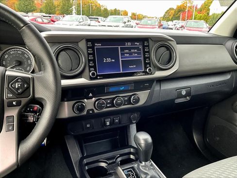 Used 2022 Toyota Tacoma SR5 image 18