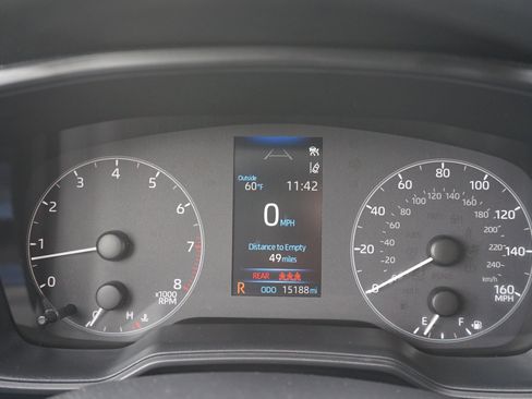 Used 2024 Toyota Corolla LE FWD image 21
