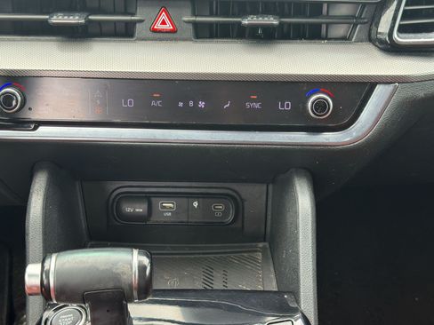 Used 2023 Kia Sportage SX FWD image 26