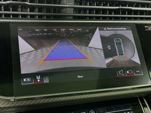 Used 2024 Audi SQ8 Premium Plus AWD/4WD image 16